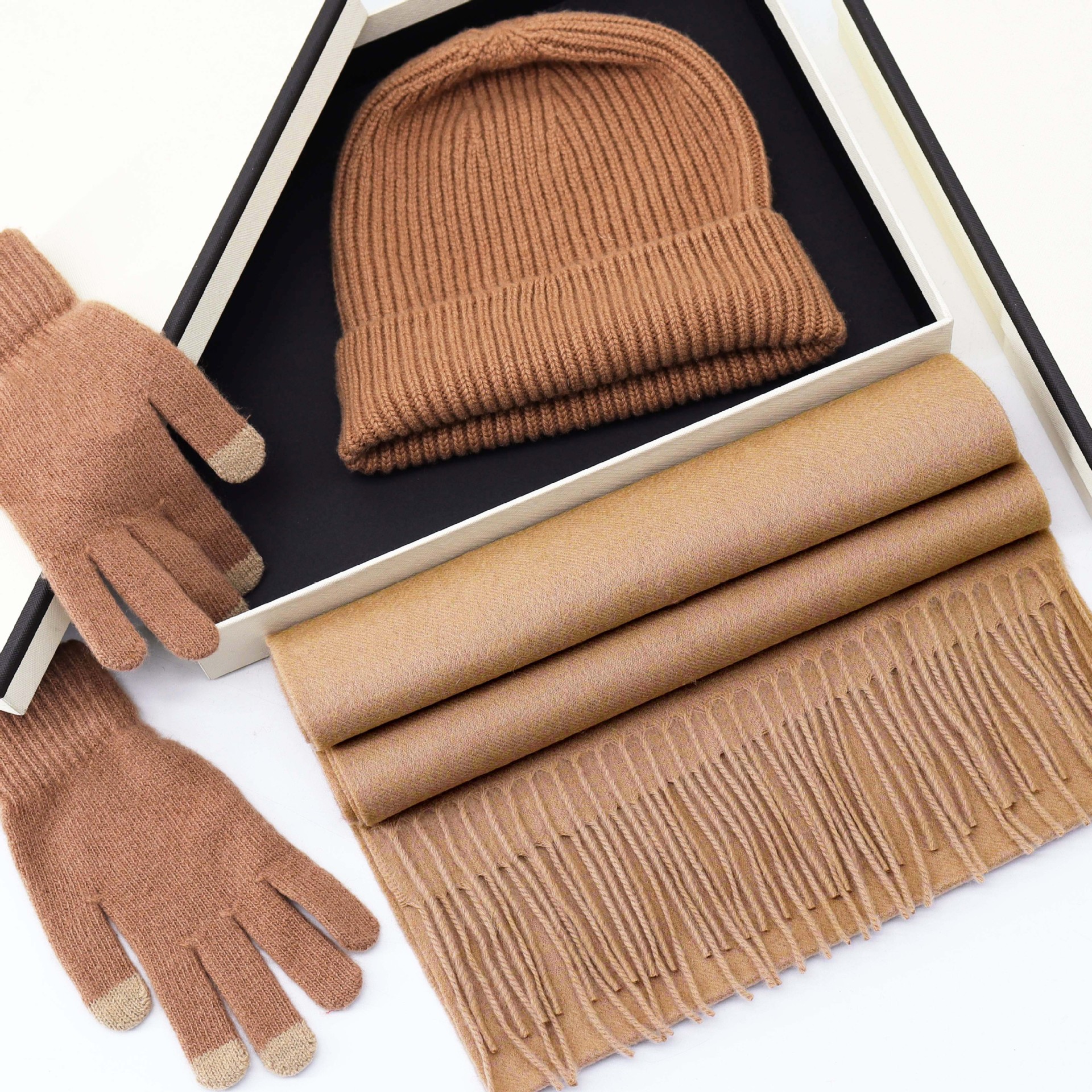 Caja de regalo de punto set de tres piezas 100% bufandas de lana de color sólido sombrero de otoño y invierno guantes de invierno 3 - en - 1 image 12