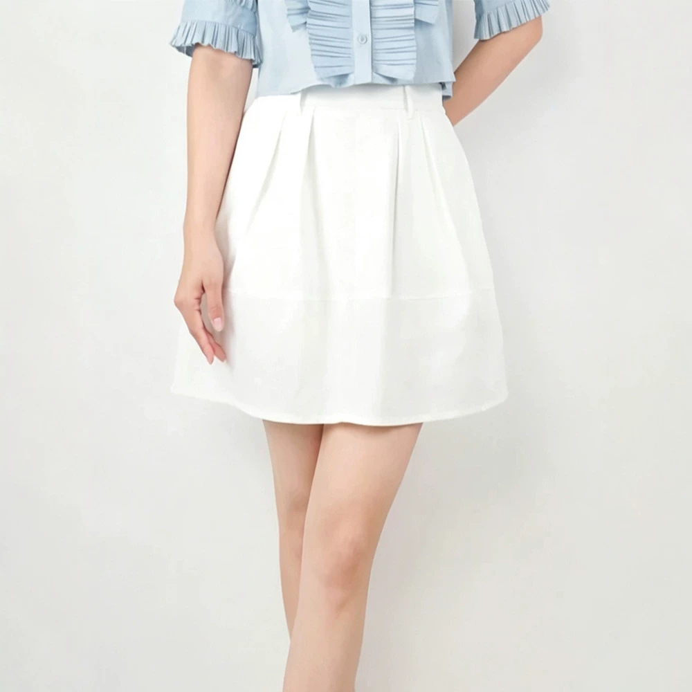 High-waisted A-line white tulip skirt, new summer style, slimming, versatile, casual umbrella skirt, 2026 new style.