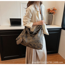 LˮīϵЕrІμ2025μбճͨŮʿ