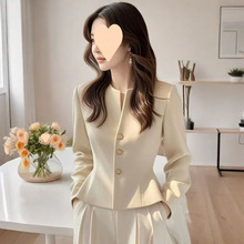 短款小西装带内衬小香风外套新款漂亮2025气质温柔百搭春秋女装潮