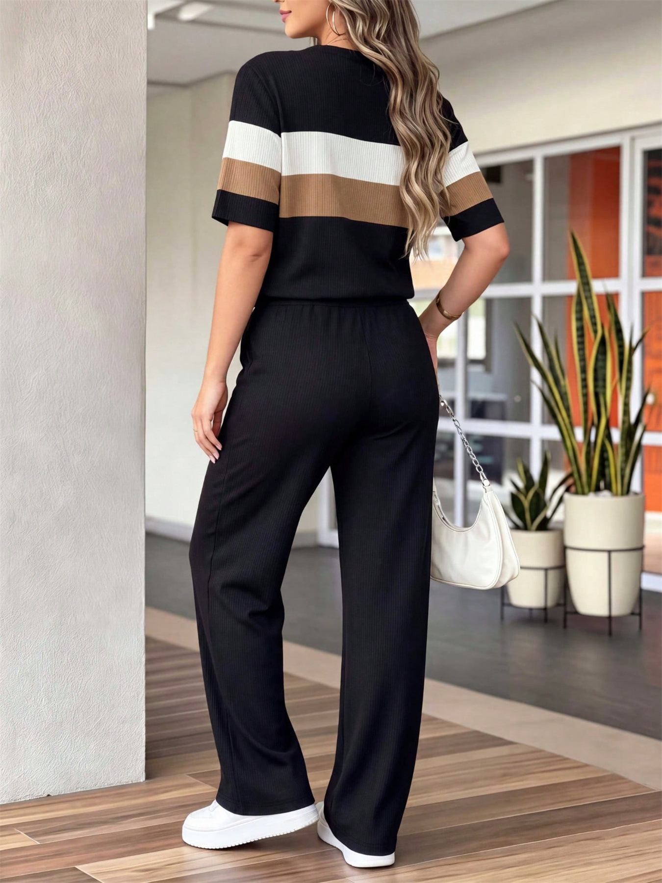 Women's Color Block Striped T-Shirt And Solid Drawstring Pants Two Piece Set for Spring/Summer Comfort And Style_ecoleips.com