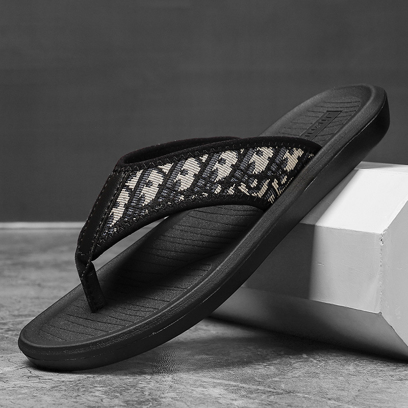 2024欧洲站工厂一件代发人字拖男士夏季防个性室外沙滩夹脚拖鞋男