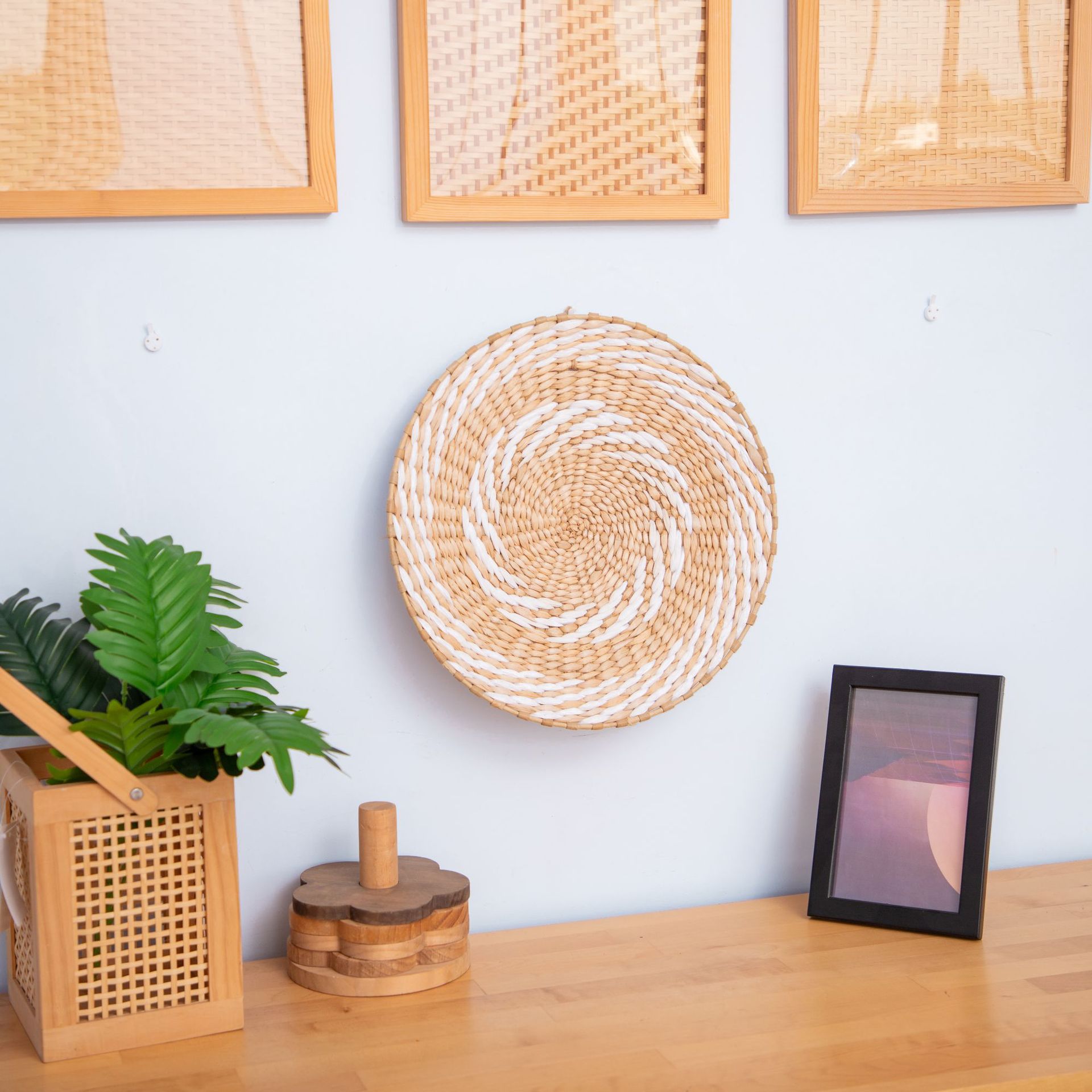 Spot al por mayor decoración de pared de viento étnico B & B hotel sala de estar decoración de pared fondo de muebles decoración multifuncional al por mayor