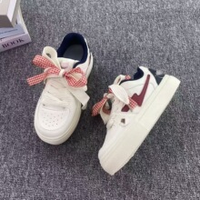 韩版原创白酒红厚底面包鞋女2026春季新款小众百搭校园风休闲板鞋