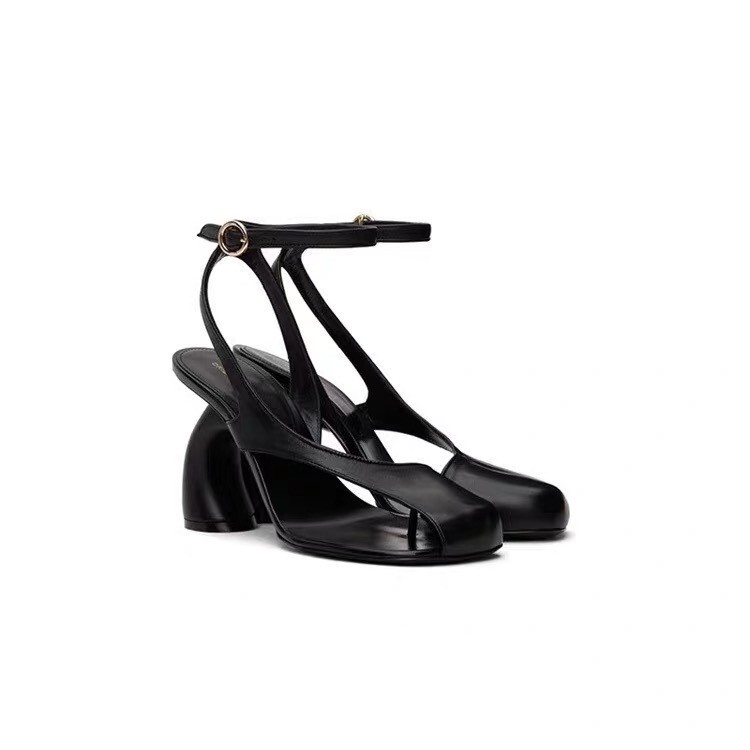 European and American New Shaped High-heeled Asymmetric Half Baotou One-word Buckle with Square Toe Clip Toe Foreign Trade plus size Roman Sandals