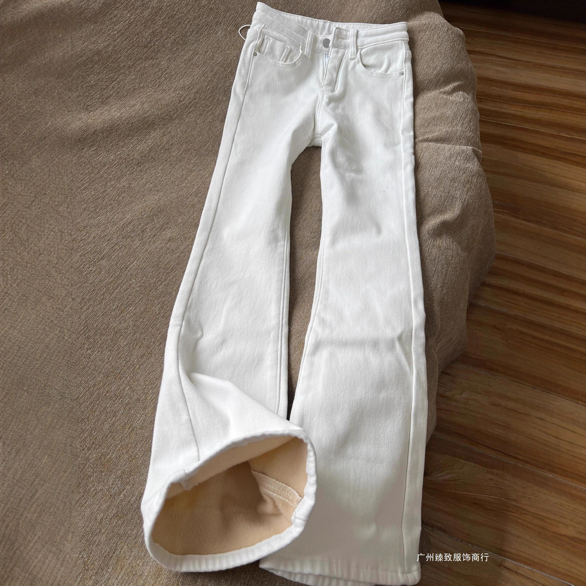 White Flared Jeans for Women, Autumn and Winter New Style, Fleece-Lined, High-Waisted, Stylish, Slimming, Petite, Wide-Leg, Bell-Bottom Pants