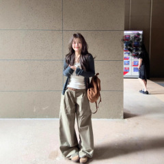 韩系复古松弛感休闲灰色针织衫女春秋原宿风百搭甜辣风别致上衣潮