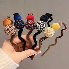 網紅外出壓發卡百搭頭飾韓版髮飾2021新款毛球發箍女秋冬發捆頭箍