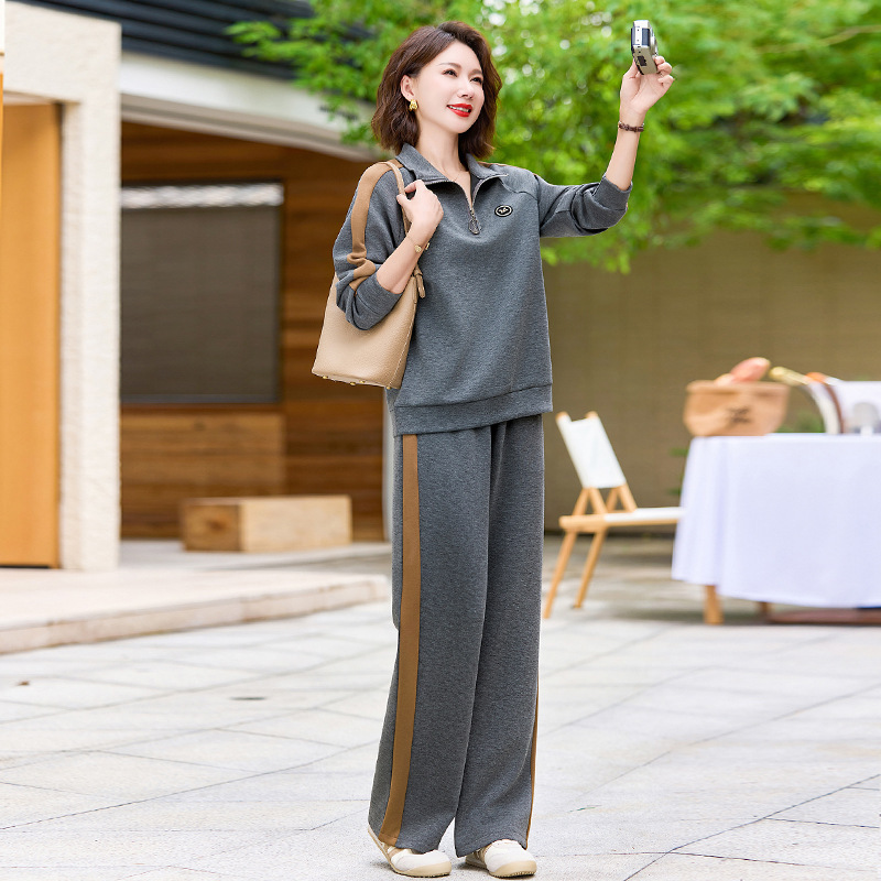 时尚休闲妈妈装套装女运动服2025秋装新款百搭中老年女翻领两件套|undefined
