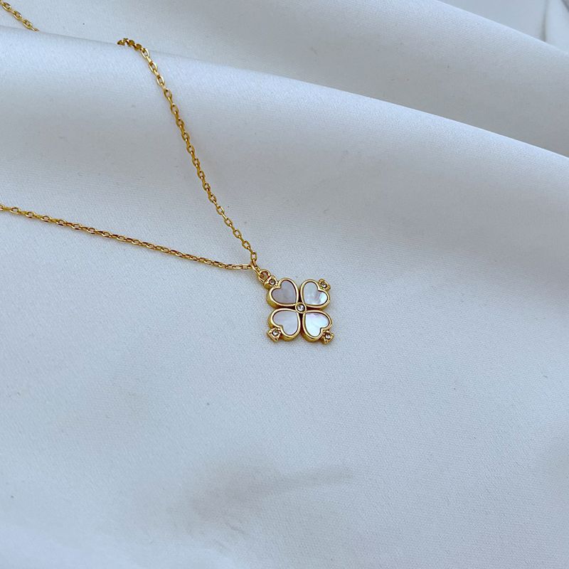 新款时尚潮流简约通勤天然心形贝壳幸运四叶草造型金属项链