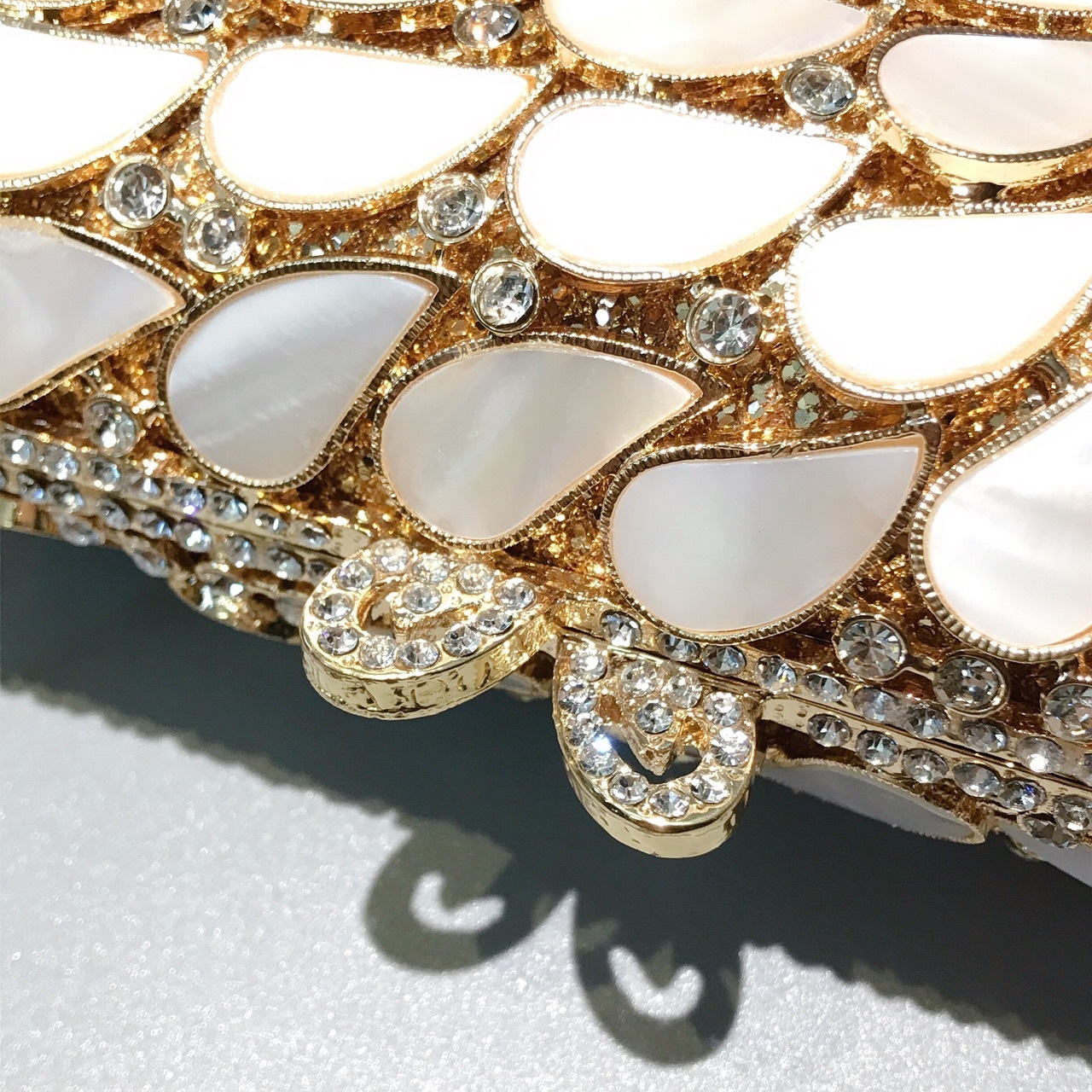 Nuevos productos de gota de agua conchas de diamante de cena de vestir de diamante de cristal bolsas de mano bolsas de mujer suministro transfronterizo