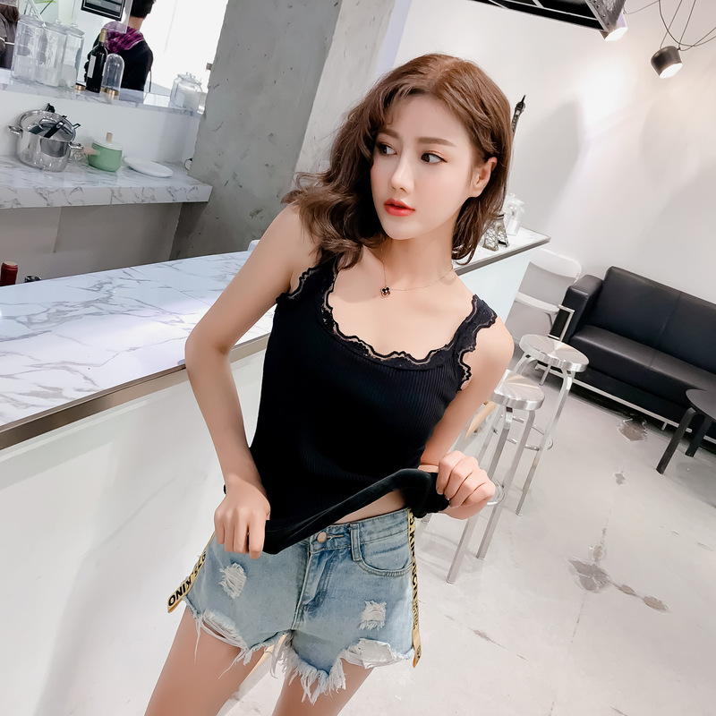 Wave-Patterned Lace Spaghetti Strap Camisole for Women, Solid Color, Simple, Slimming, Everyday, Close-Fitting, Sleeveless, Versatile Base Shirt