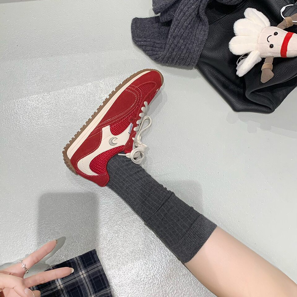 Giày sneaker nữ da bò lưới thân thấp dây buộc gót ẩn 6 cm — Đen (Gót ẩn 6CM) - Còn hàng, Đỏ (Gót ẩn 6CM) - Còn hàng