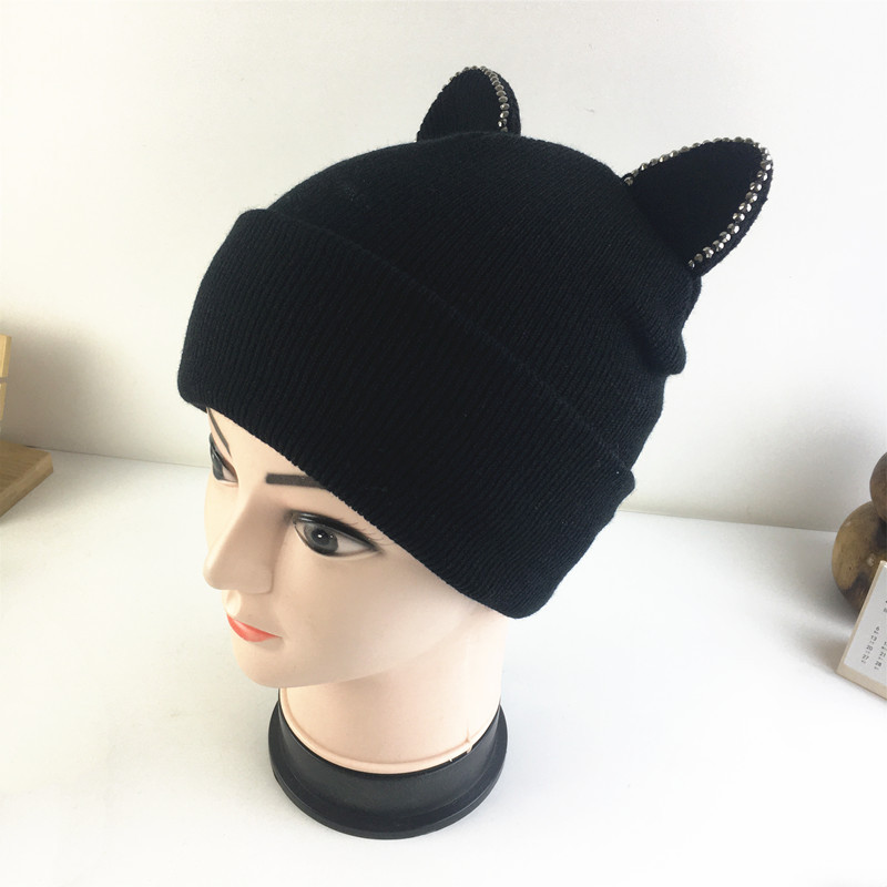 Unisex Commute Solid Color Eaveless Wool Cap display picture 3