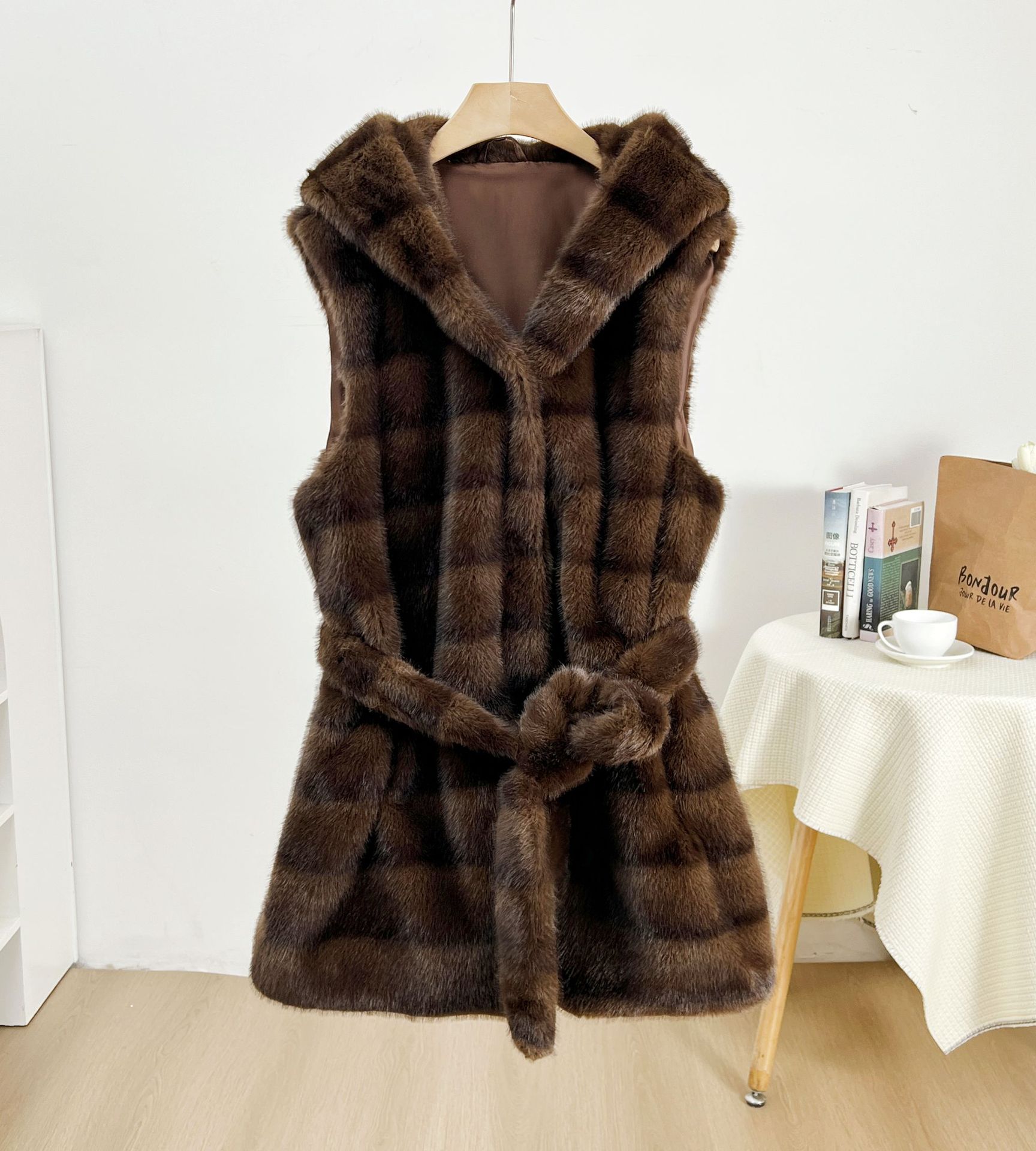 Aliexpress nuevo cinturón de comercio exterior chaleco chaqueta de rayas horizontales de visón chaqueta con capuzas estilo corto delgado