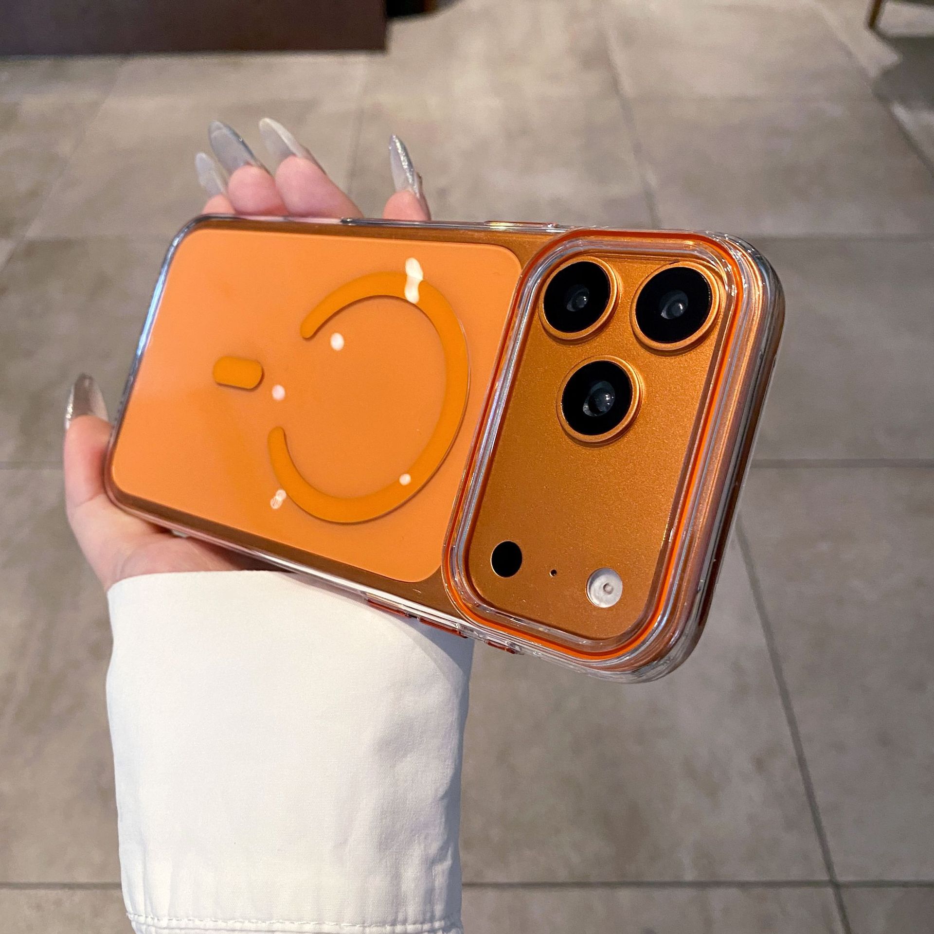 Funda Magnética Antigolpes para iPhone 18 Pro Max y iPhone 17 de Silicona Líquida