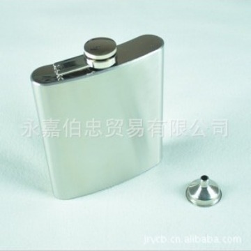 Portable Outdoor Men's Flask 18 Ounces Stainless Steel Whiskey Flask 500ml Wholesale with Small Funnel 230g