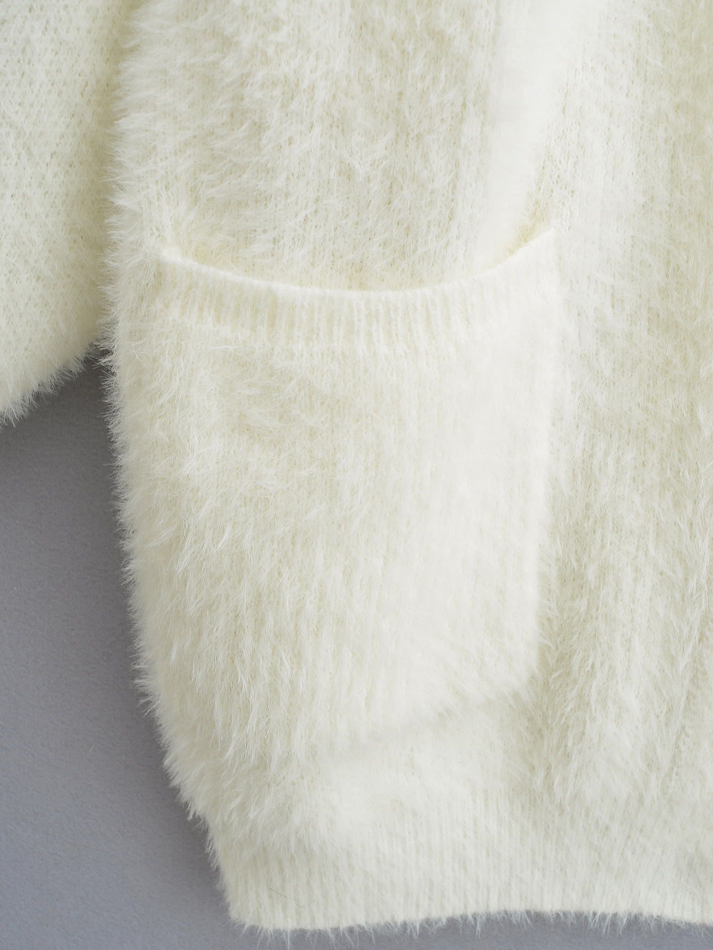 Soft and Lazy Imitation Mink Hair Mid Length Knitted Cardigan for Women's 2023 Autumn/winter New Loose and Thickened Sweater Coat_voghion.com