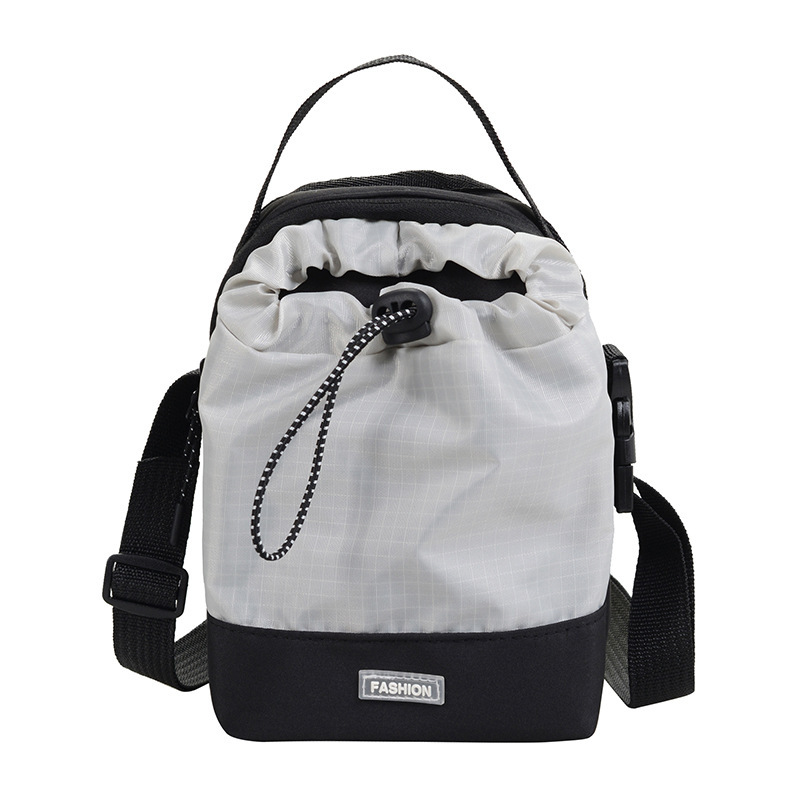Shoulder Crossbody Bag 2025 New Portable Nylon Drawstring Bag Korean Style Large Capacity Trendy Cool Fashion Casual Bucket Bag