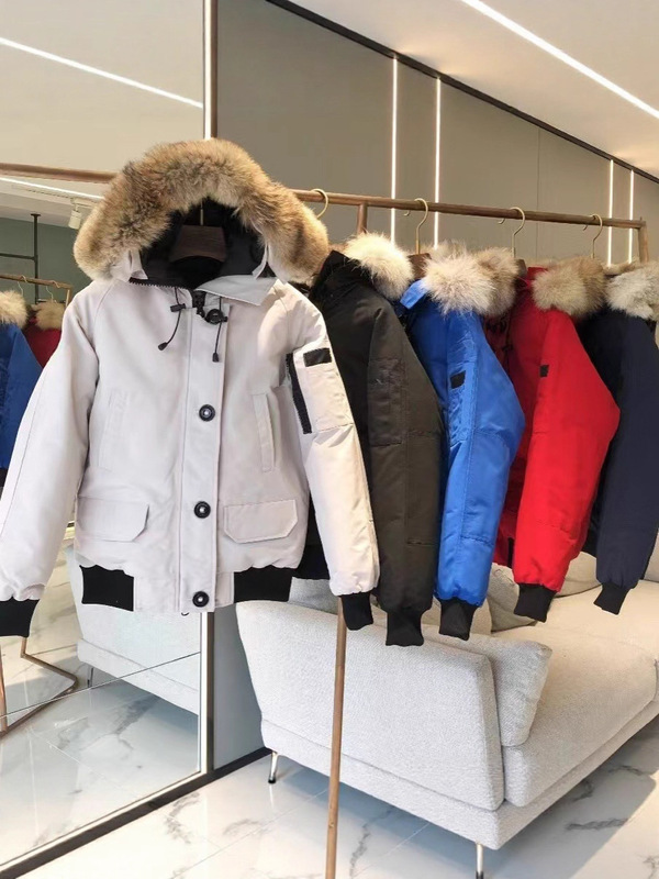 Chilliwack 02 Big Goose down Jacket Bomber Jacket Women's Hooded Short Jacket