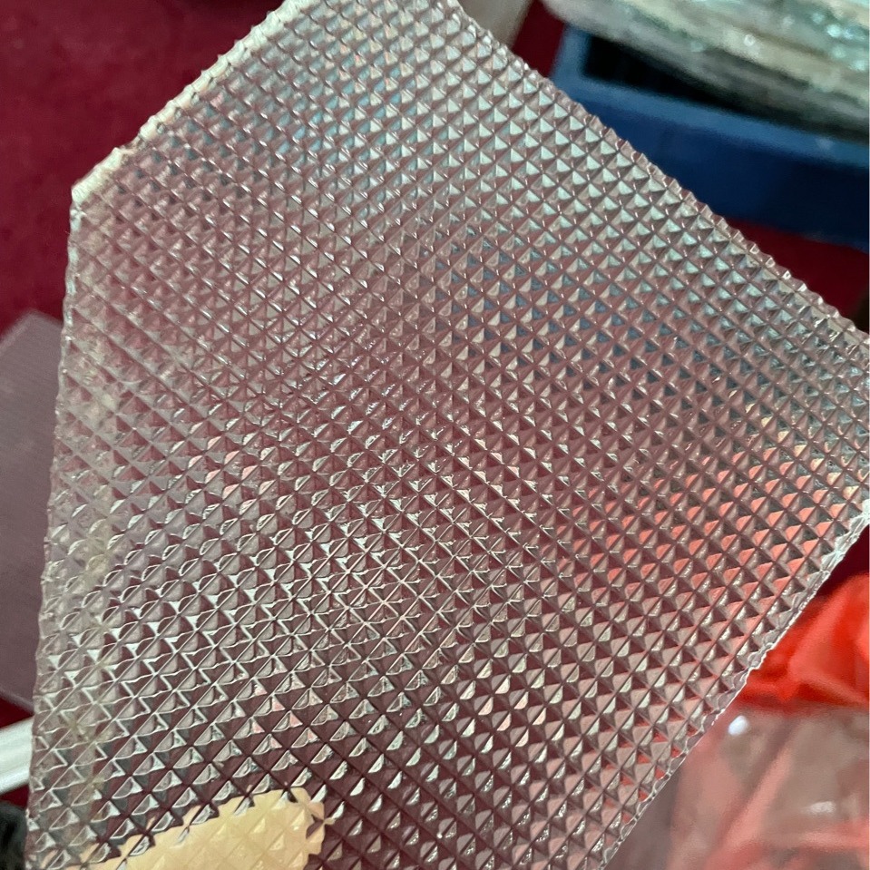 花纹玻璃装饰玻璃钢化玻璃灯具玻璃深加工手工led磨砂透光半透明