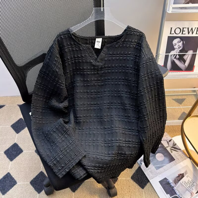 Japanese-style retro solid-color textured high-end Henley V-neck long-sleeve T-shirt for men, autumn casual loose-fit undershirt Japanese-style retro solid-color textured high-end Henley V-neck long-sleeve T-shirt for men, autumn casual loose-fit undershirt
