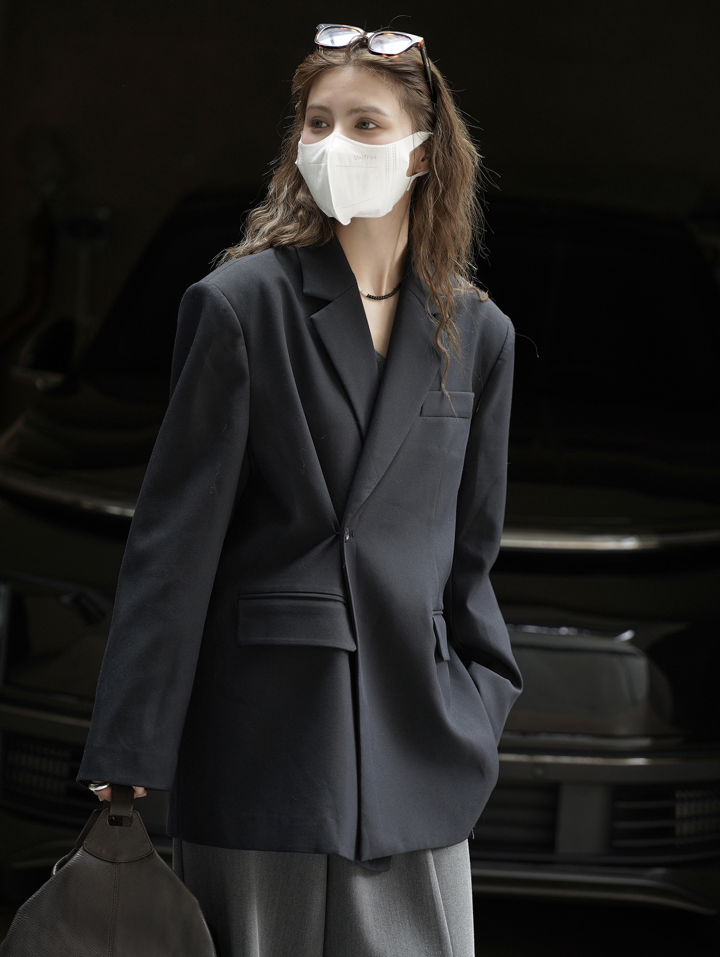 Xuman's New Winter Korean-style Fashionable Design Jacket With Diagonal Placket Back Slit, Loose Fit, Elegant And_ecoleips.com