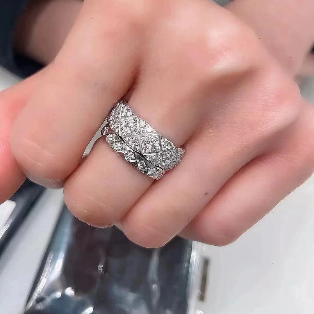 작은 향기로운 스타일 다이아몬드 패턴 쌓인 반지 빛 고급 간단한 모든 경기 스트립 링 링 마이크로 상감 다이아몬드 달콤한 쿨 스타일 여성 반지