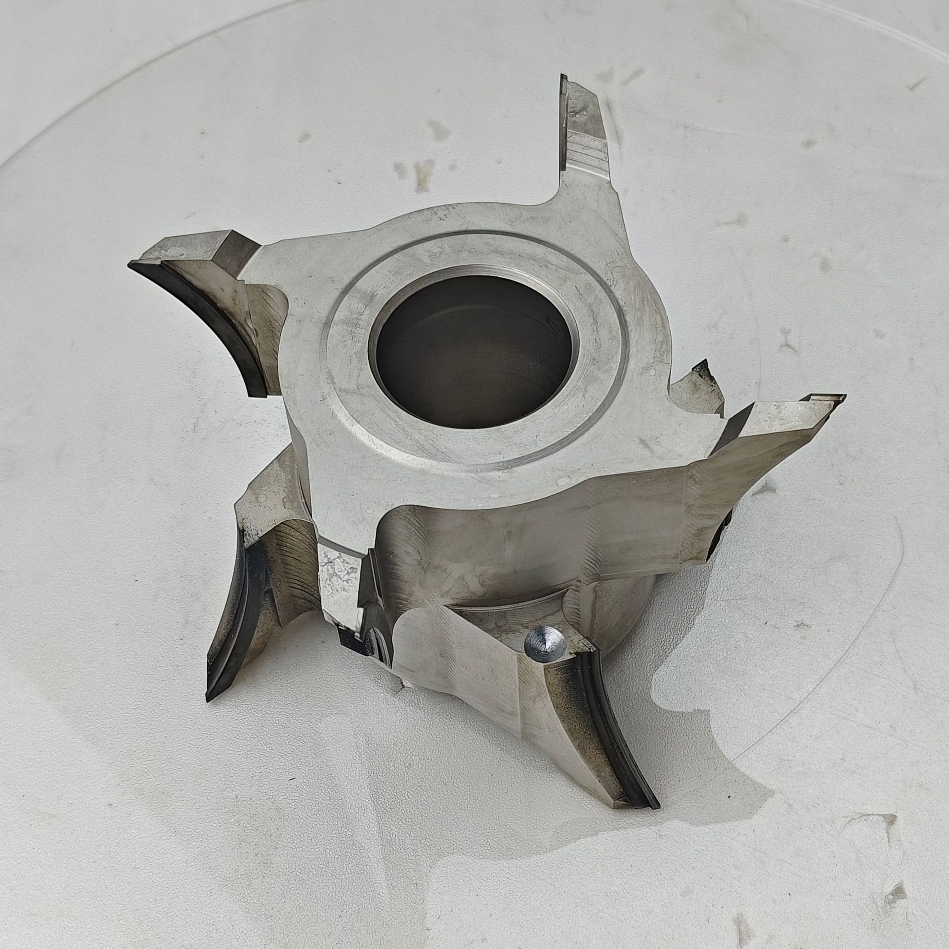 FTL Դͷ���Ҷ�������ƽ�����ʯԲ���� ǿ����