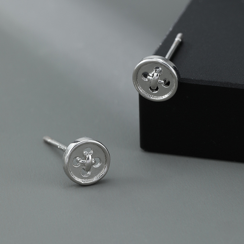 Cool Men’s Stud Earrings Minimalist Stainless Steel Hypoallergenic_voghion.com