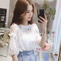 夏綿の清新で甘い韓国版のシフォンの丸首の白い純色のその他の源は頭のシフォンのシャツをかぶせます。