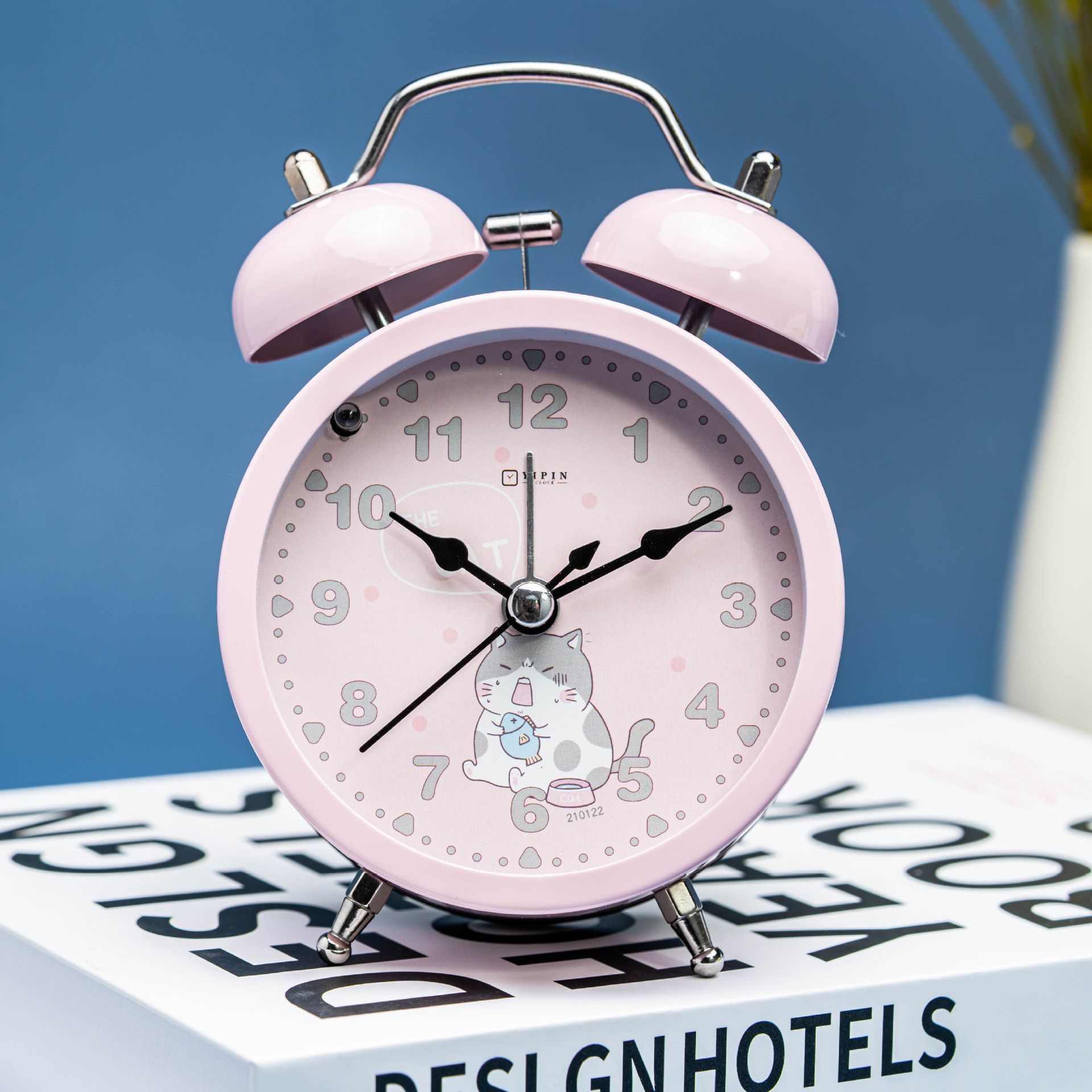 Reloj despertador de metal directo de fábrica estudiante despertar artefacto dormitorio mesita de noche reloj mudo reloj de mesa sonido súper fuerte