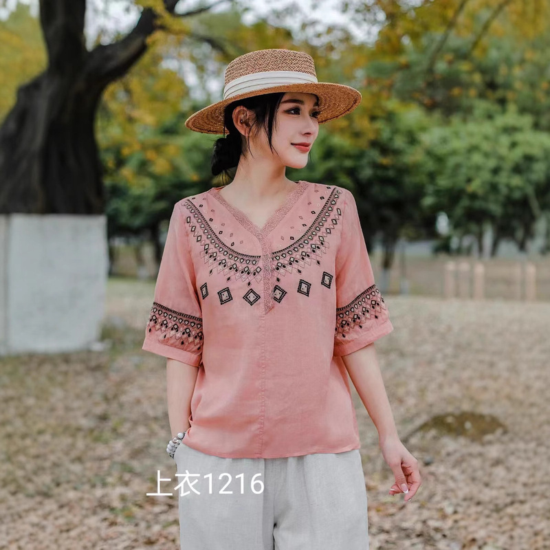 Guka Clothing 2025 Summer New Ramie Heavy Embroidery Mid-Sleeve Shirt Women's Lace Patchwork V-Neck Pullover Top
