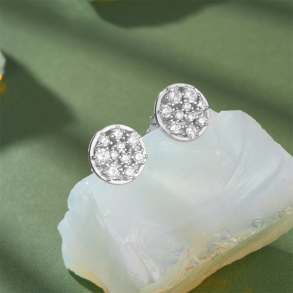 4g Weight 925 Sterling Silver Ear Needle Material Zircon Inlay Material Ear Studs Classification 1 Pair Quantity Holiday, Daily Occasion 925 Sterling Silver Material Heart Shape Pattern Women's Gender Plating Design Elegant, Simple Style Style 1 Pair 925 Sterling Silver Zircon Heart Shape Ear Studs 23