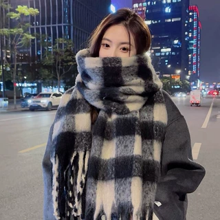 2025新款马海毛围巾女秋冬季高级感百搭美拉德仿羊绒保暖披肩防寒