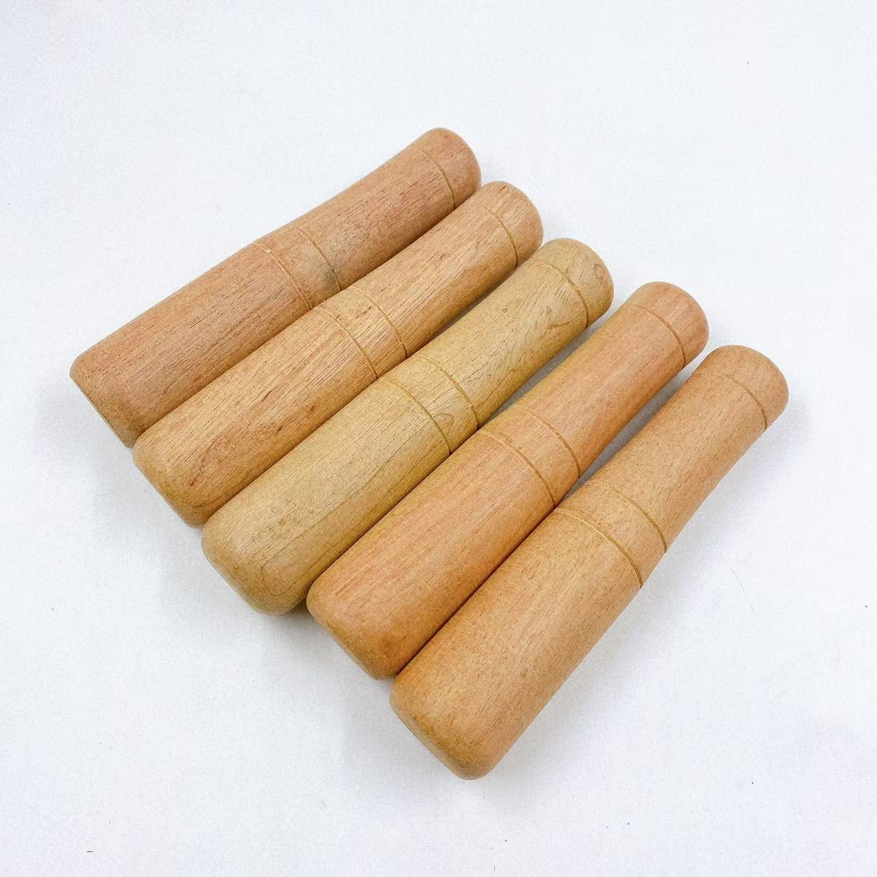 Martillo de ajo de madera miscelánea Palos de ajo de madera miscelánea roja Tienda de 2 yuanes Palos de ajo Palos de ajo Suministros de cocina Palos de ajo de madera