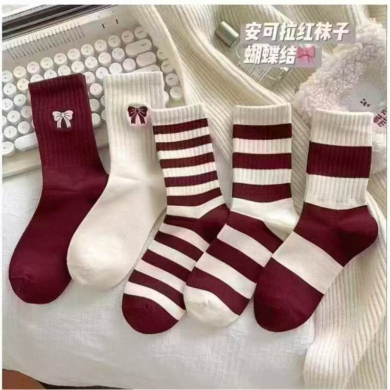 Angora Red Socks Women's Mid-Calf Socks Butterfly Festival Burgundy Autum and Winter Casual Versatile Stockings Women's Spring and Autum