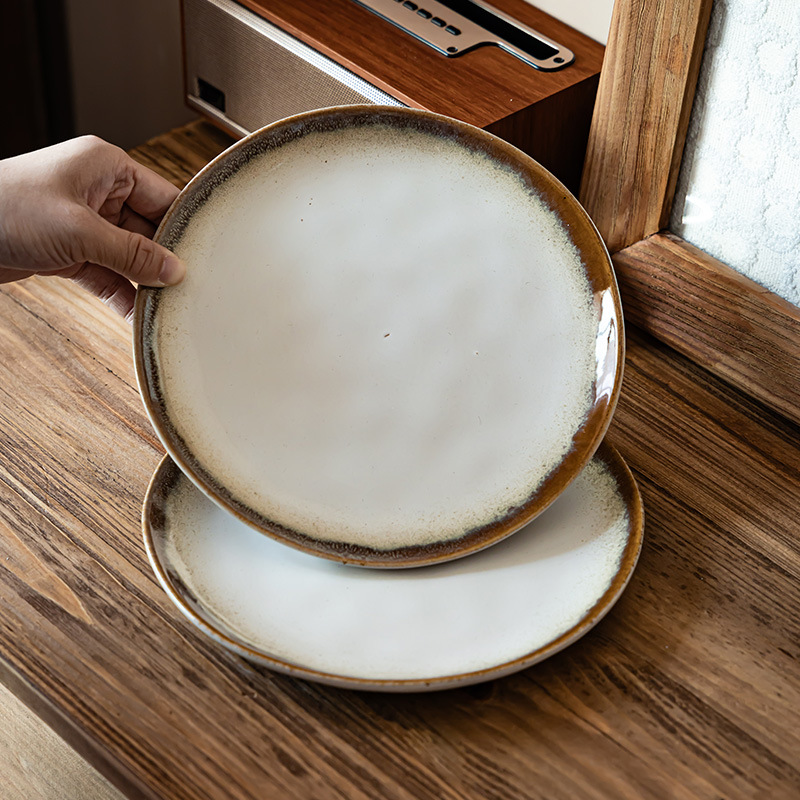 Platos retro de borde marrón platos de cerámica casera platos de platos japoneses al por mayor platos de platos redondos platos de comedor platos de postres