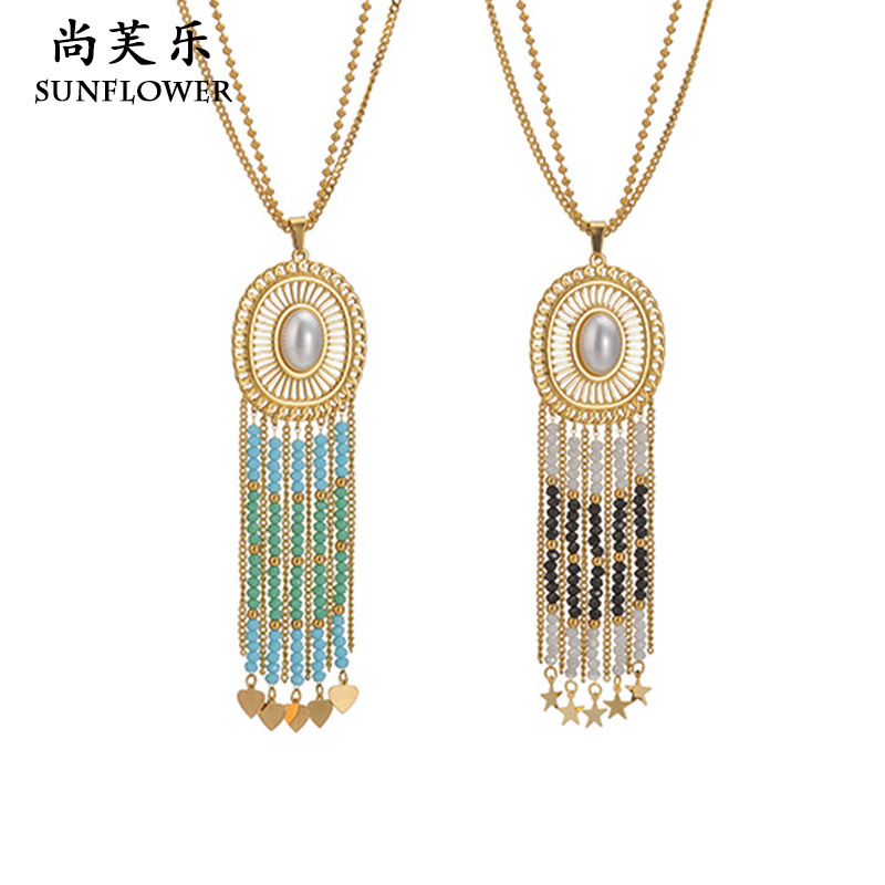 ethnic necklace pearl with tassels
