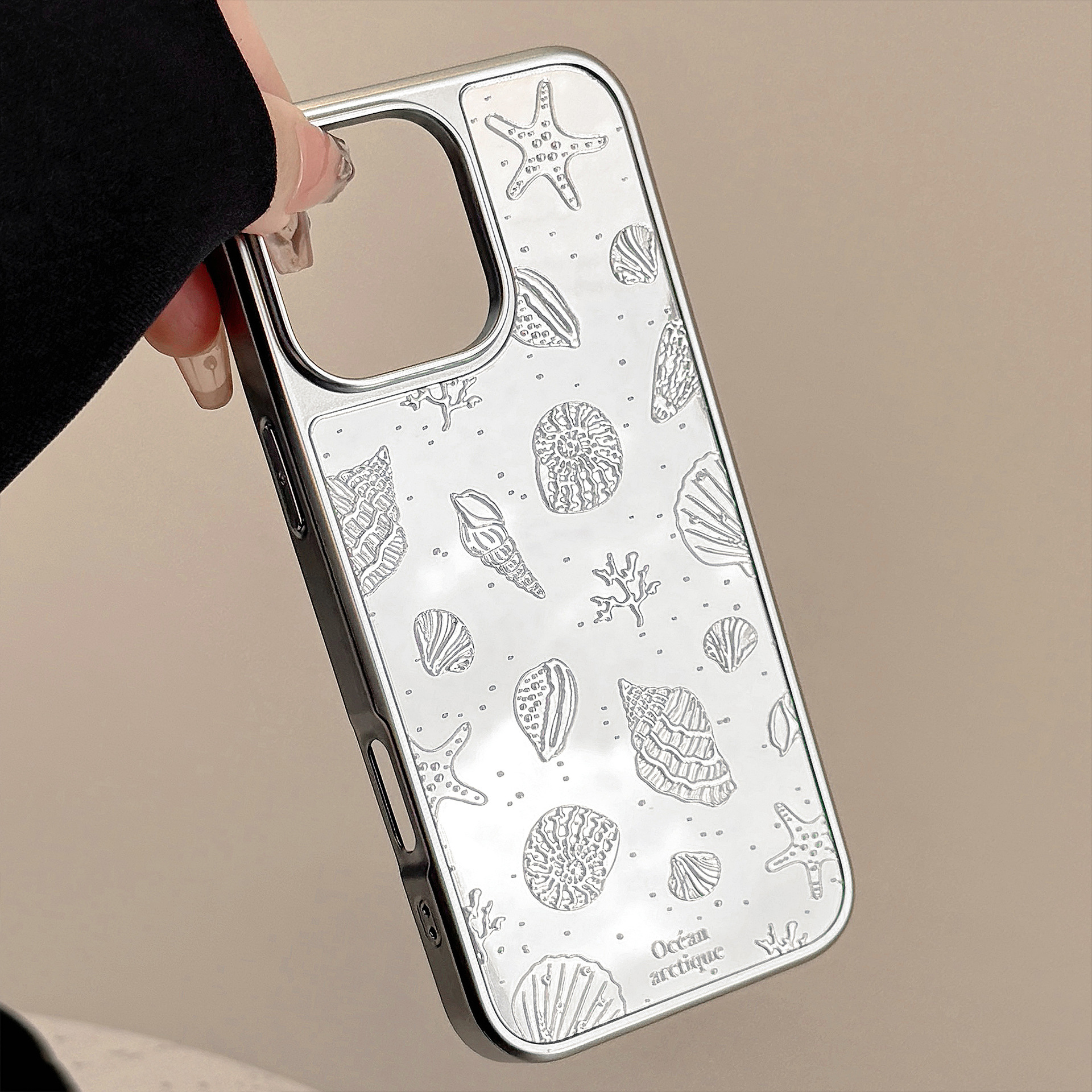 Funda para iPhone 17 con baño de oro electroplacado, diseño de estrella de mar, superficie de espejo, alta gama, rígida, compatible con Apple 16 Pro Max y 13/12