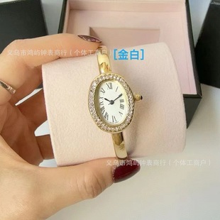 �S�����lС���r���йřE�A��ԡ��ʯӢ�CоŮʿ�����ʩ�������ֱ�