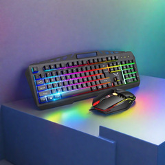 メーカー卸売り金属機械キーボードマウスセット電気競争ネットカフェ有線ゲームキーボードマウスlolはニワトリを食べる