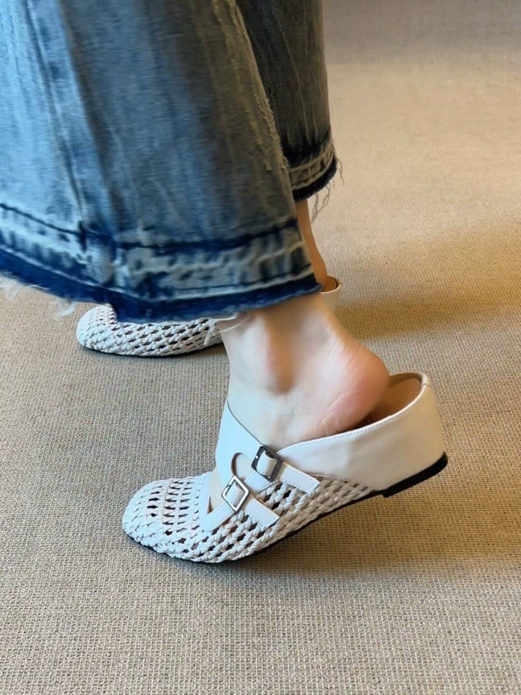 Внутренняя высота версии ~ элегантные полусандалии с квадратным вырезом на носке, новинка лета 2025, плетеные сандалии с вырезом для ленивого стиля.