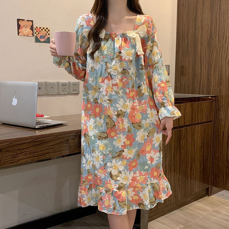 Nube de algodón pijama de primavera y otoño de mujer nuevo tipo con almohadilla de pecho dulce flor triturada pijama de mangas largas princesa ropa de hogar se puede usar fuera