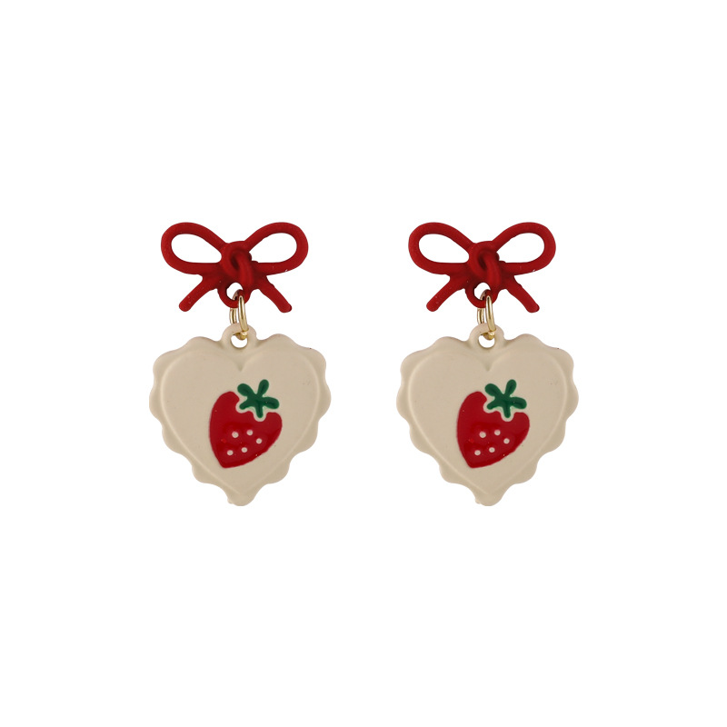 Fashion Heart Strawberry Earrings display picture 9