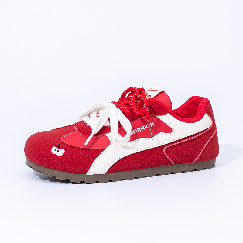 Zapatos de capacitación calientes de invierno de 2025 nuevos zapatos de algodón cómodos, suaves y versátiles, zapatos de moda de alta calidad para mujeres
