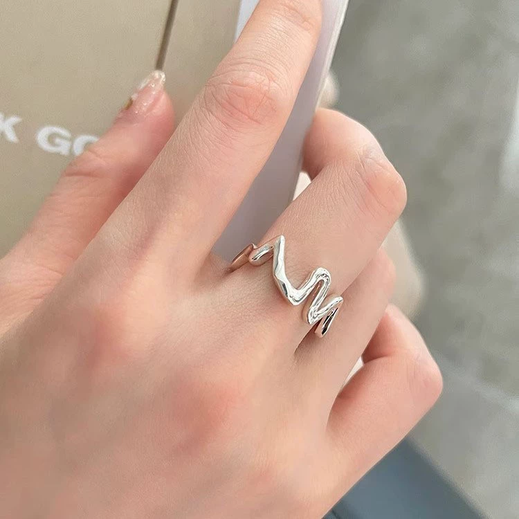 Wavy fashionable silver ring, Korean style, simple and elegant design, on index finger
