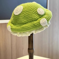 甘くてかわいいキノコベレー帽女性の手作りかぎ針編み水玉模様のレースウール帽子秋と冬暖かいニット帽子