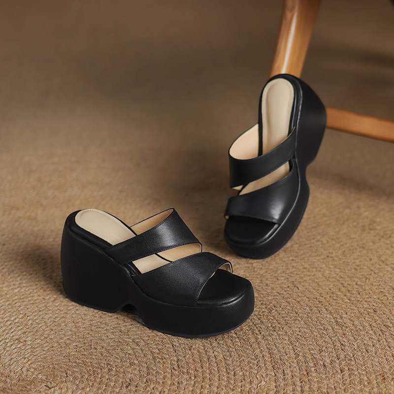 Dép sandal nữ đế xuồng một dây phong cách châu Âu, gót cao 7 cm — đen