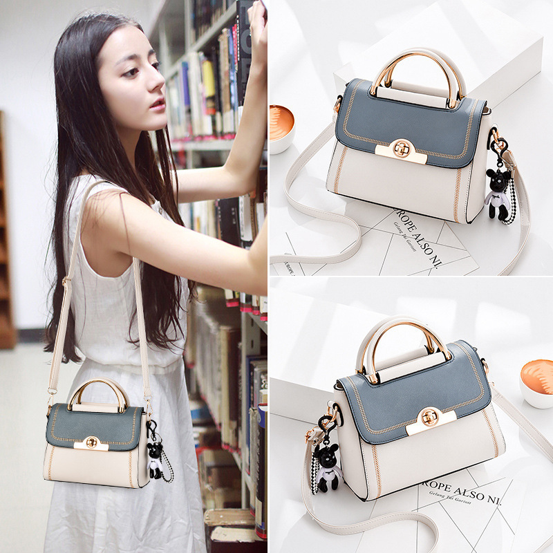 Shoulder bag